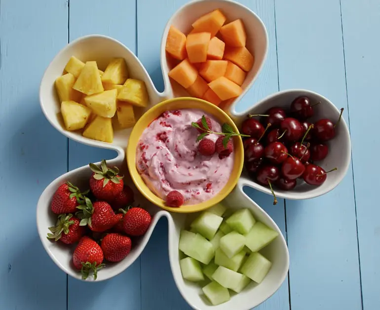 CREAMY RASPBERRY FRUIT DIP 770x628 5368