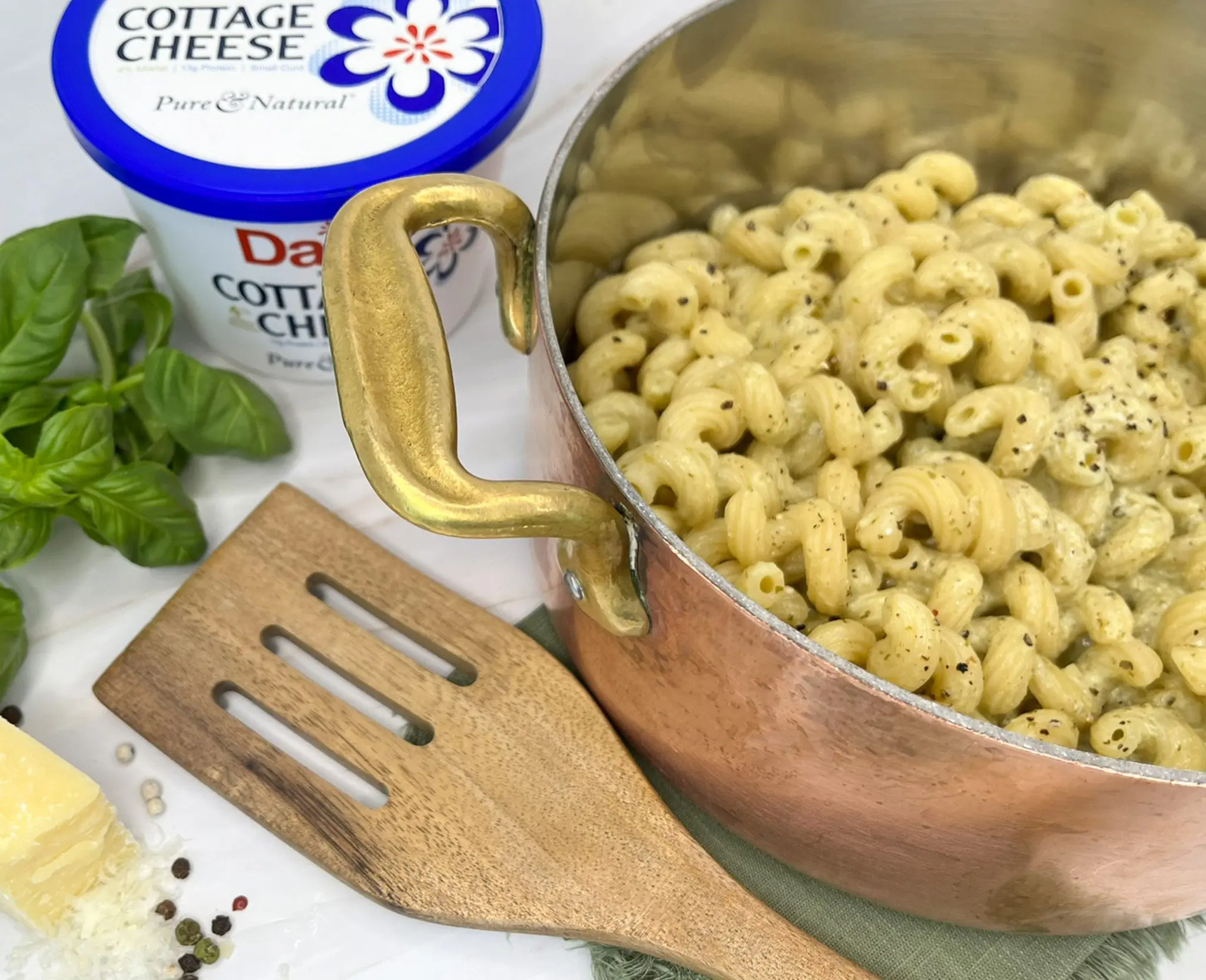 Pasta Pesto PREP3 1600x1300