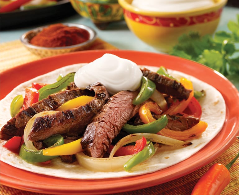 Fajitas de Carne de Res Recipe - Daisy Brand