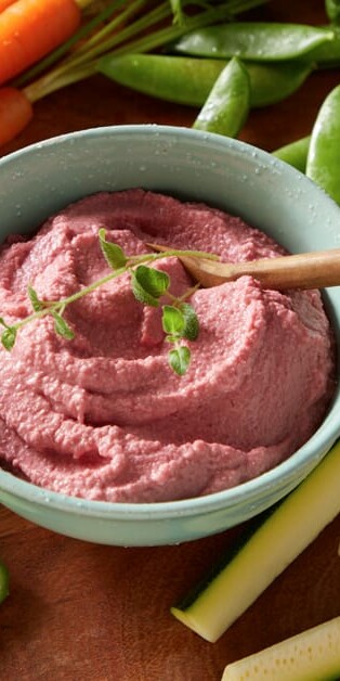 BEET HUMMUS 770x628 8466