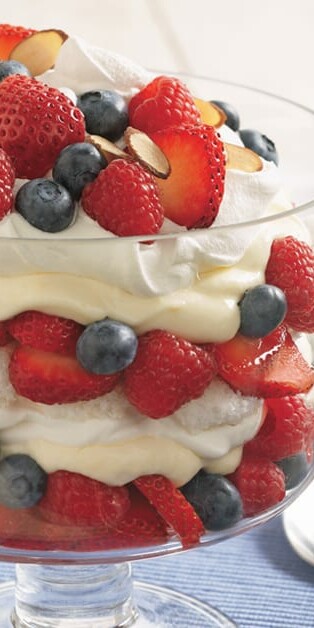 BERRY TRIFLE 770x628
