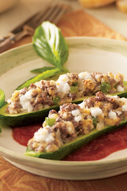 CHEESY STUFFED ZUCCHINI BOATS 770x628