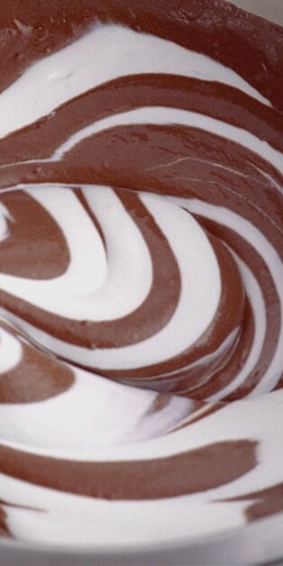 CHOCOLATE FROSTING 770x628