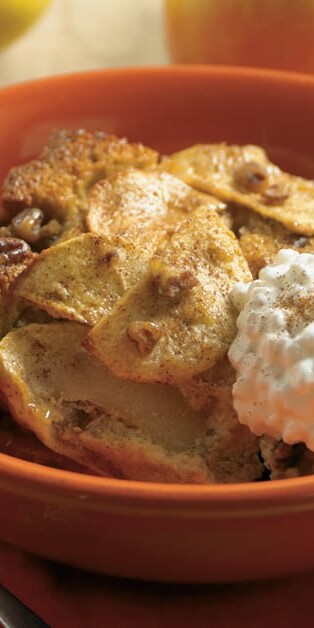 CINNAMON APPLE CHEESE STRATA 770x628 7222