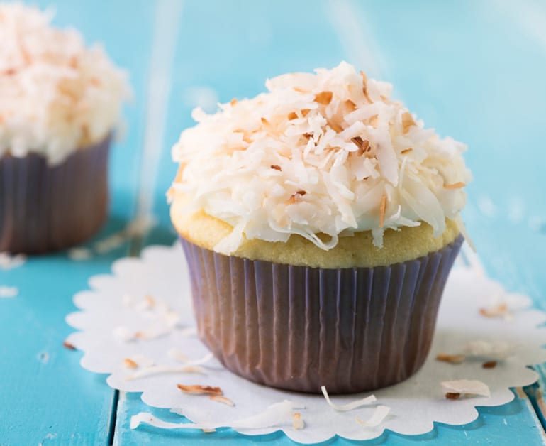 Coconut Almond Cupcakes slider image 1