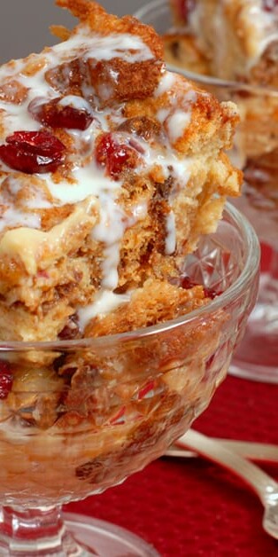 CRANBERRY BREAD PUDDING 770x628