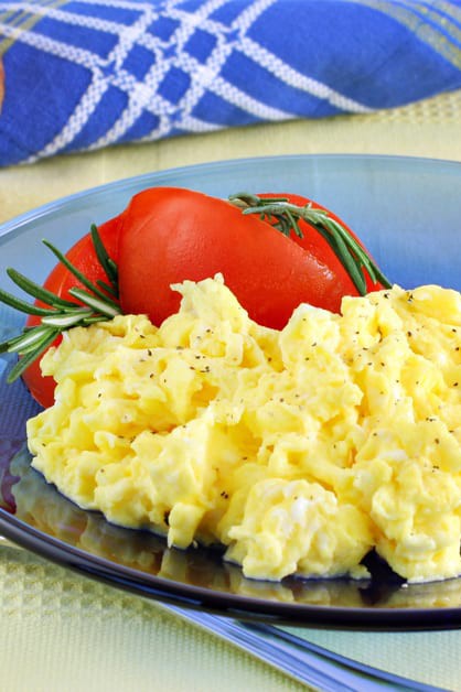 Creamy Scrambled Eggs - Daisy Brand - Sour Cream & Cottage Cheese