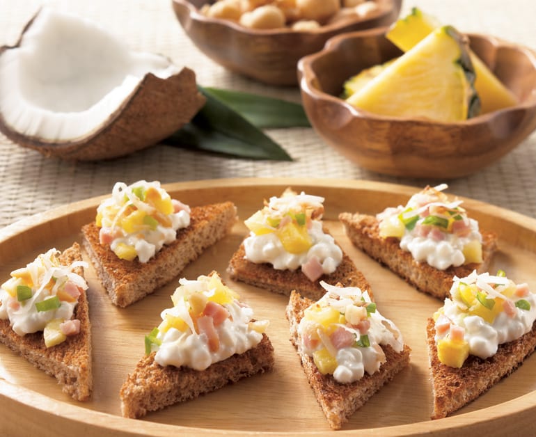 View recommended Sweet Hawaiian Ham and Cheese Canapés recipe