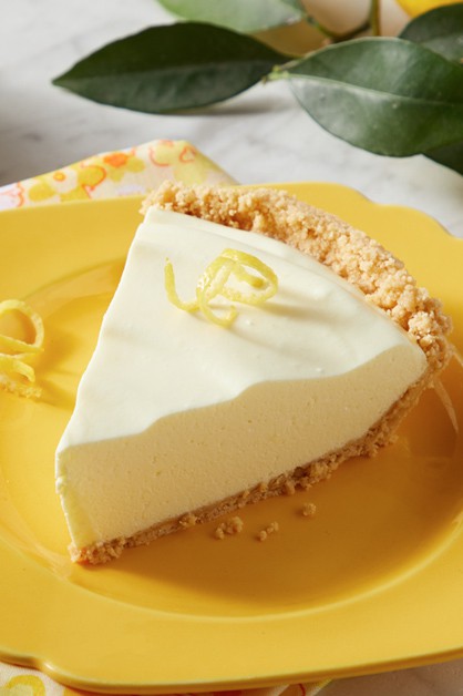 LEMON ICEBOX PIE 770x628 8681