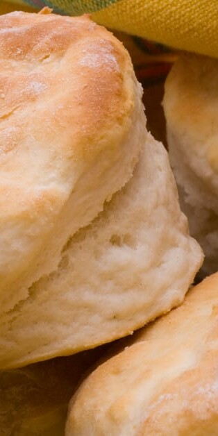 OLD FASHIONED BISCUITS 770x628