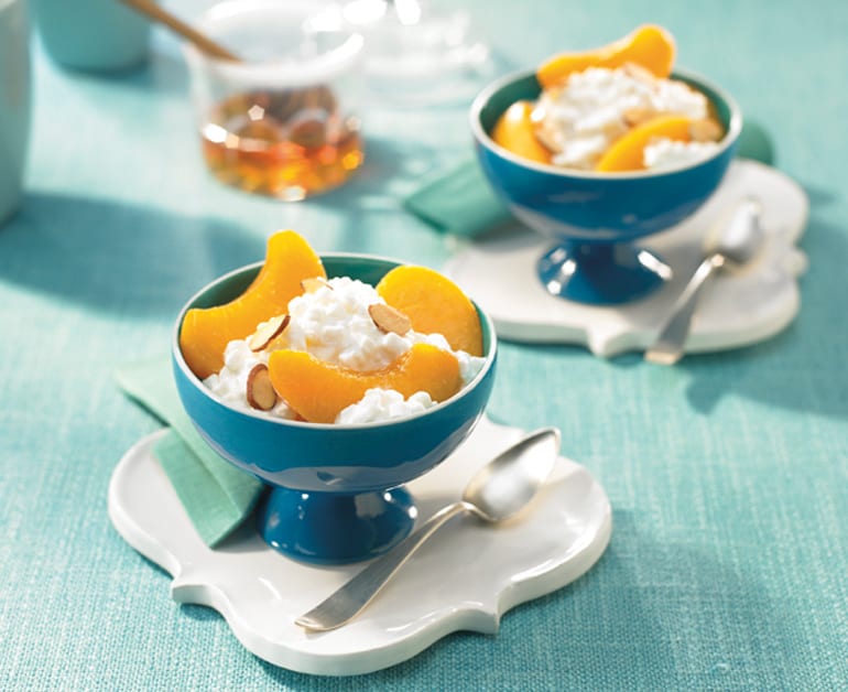 PEACH PARFAITS