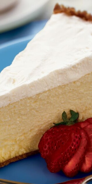 SOUR CREAM CHEESECAKE 770x628 2949