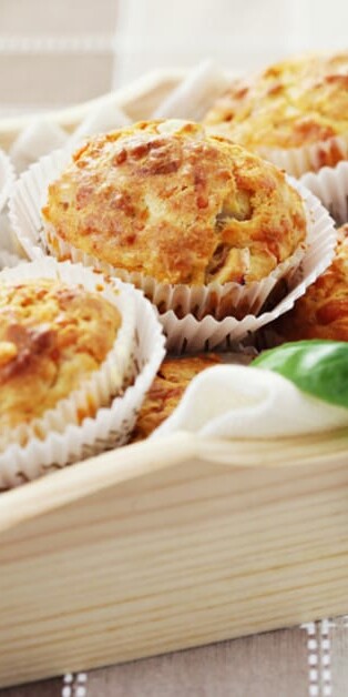 SOUR CREAM MUFFINS 770x628
