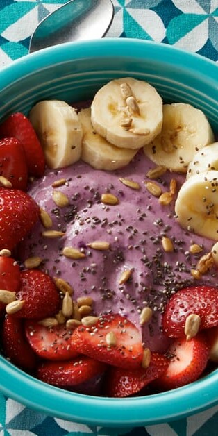 Acai Breakfast Bowl 770x628 7219