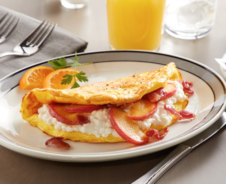 Thumbnail image for Apple Bacon Cheese Omelette