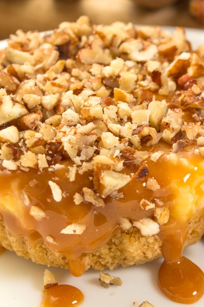 Apple Caramel Cheesecake Bites 770x628 8786