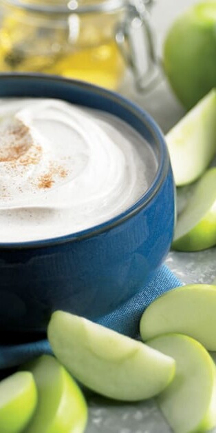 apple cinnamon dip with apples