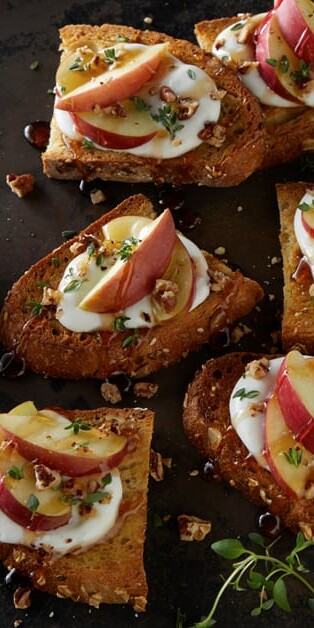 Apple Pecan Toast 770x628 2449