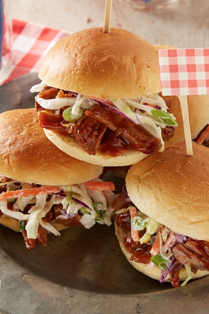 Bbq Shredded Pork Sandwiches 770x628 3451