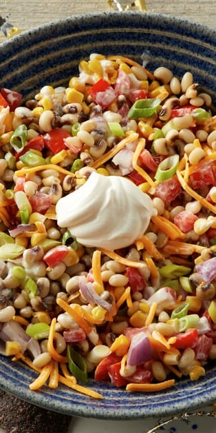 Black Eyed Pea Dip 770x628 3017