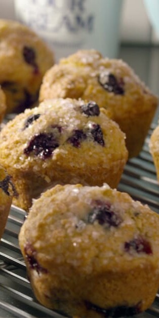 Blueberry Muffins2 770x628 7597