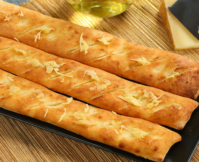 Easy Breadsticks slider image 1