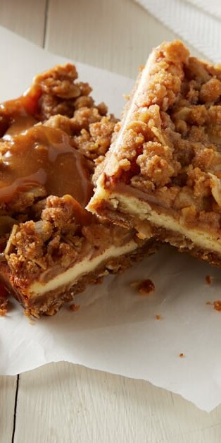 Caramel Apple Crisp Bars 770x628 2955