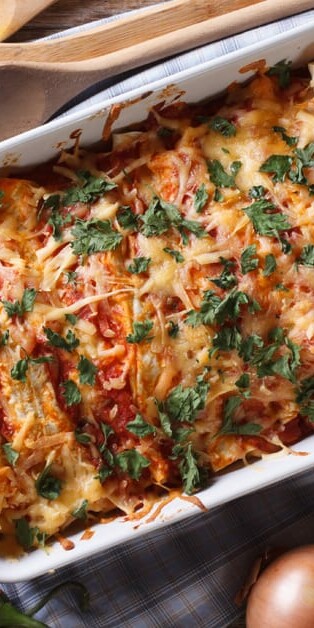 Cheesy Chicken Enchiladas2 770x628 4759