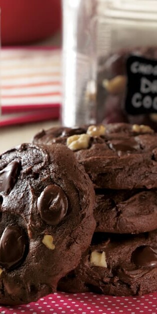 Chocolate Dream Cookies2 770x628 3658