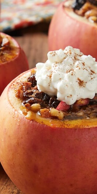 Cinnamon Raisin Baked Apples 770x628 8865