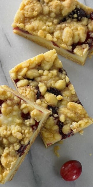 Cranberry Cheesecake Bars2 770x628 1770