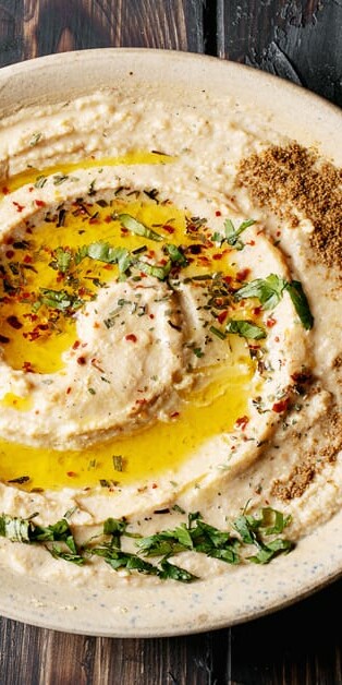 creamy hummus dip