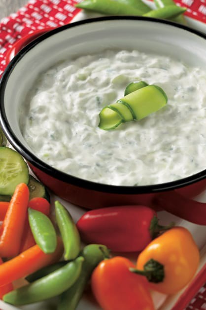 Cucumber Ranch Dip 770x628 9581