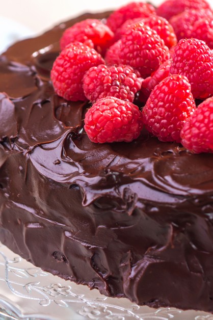 Divine Rasp Choc Cake2 770x628 9855