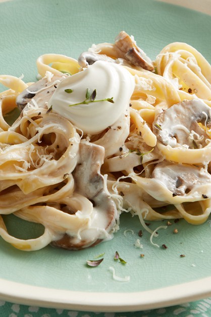 Fettuccine W Mushroom Sauce 770x628 9487