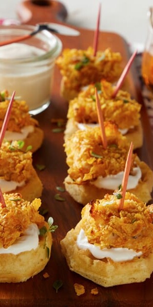 Mini Chicken And Waffles2 770x628 4009