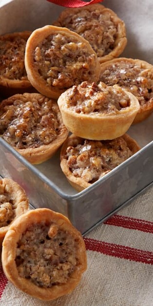 Mini Pecan Tarts 770x628 7316