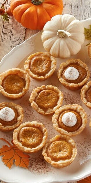 Mini Pumpkin Pie Tarts770x628 3308