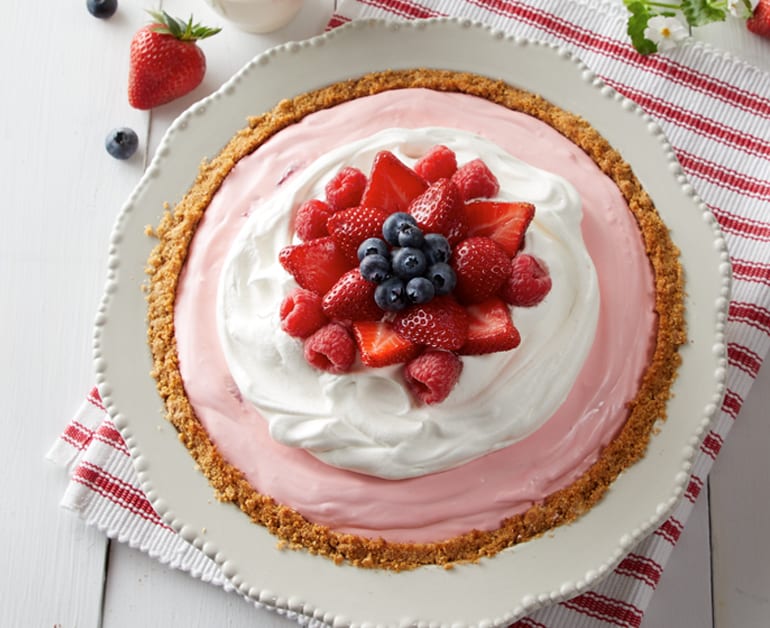 Click to open No Bake Strawberry Cream Pie recipe