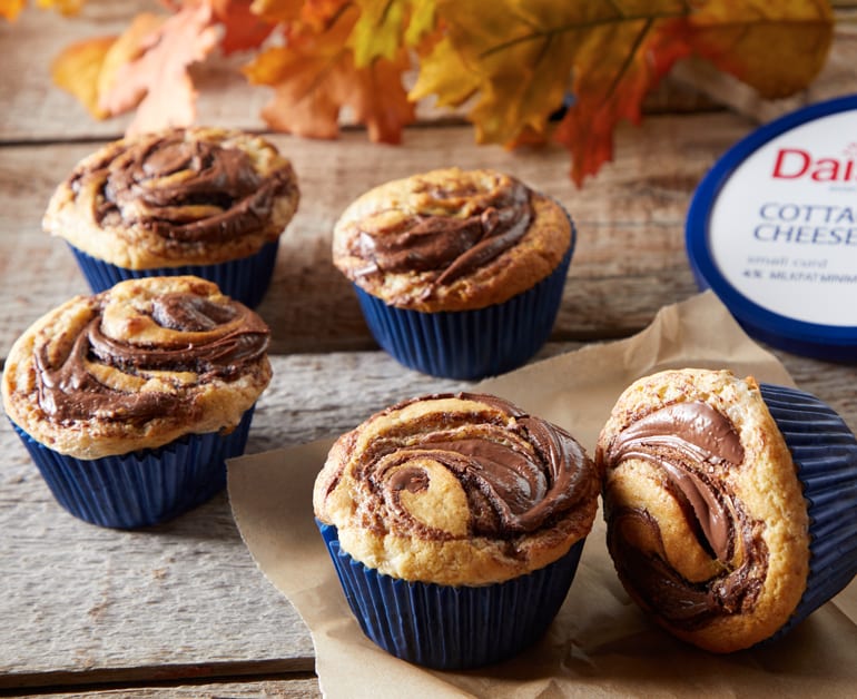 View recommended Chocolate Hazelnut Swirl Muffins recipe