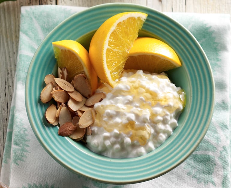 View recommended Orange Almond Breakfast Bowl recipe