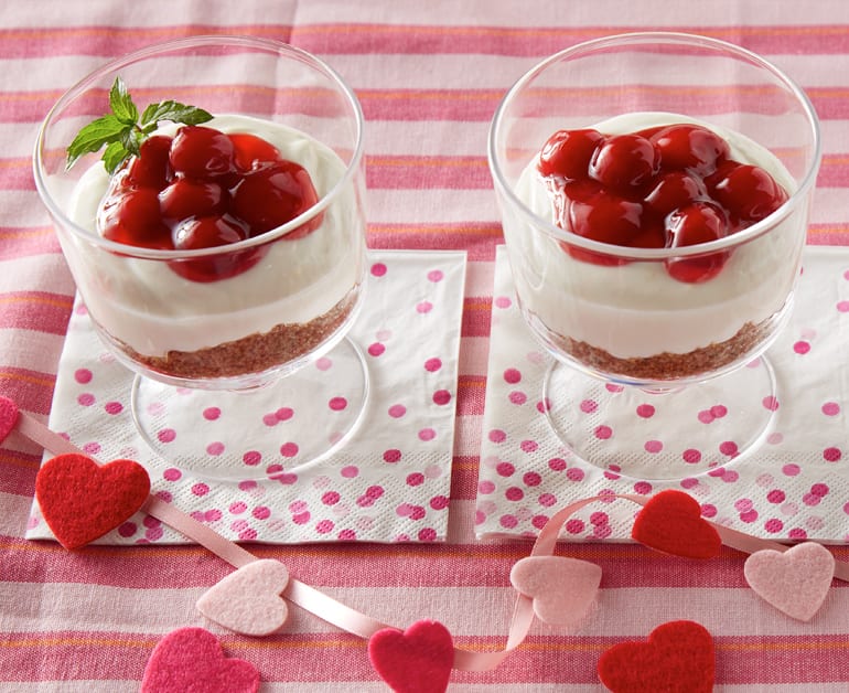 Quick Cherry Cheesecake Desserts slider image 1