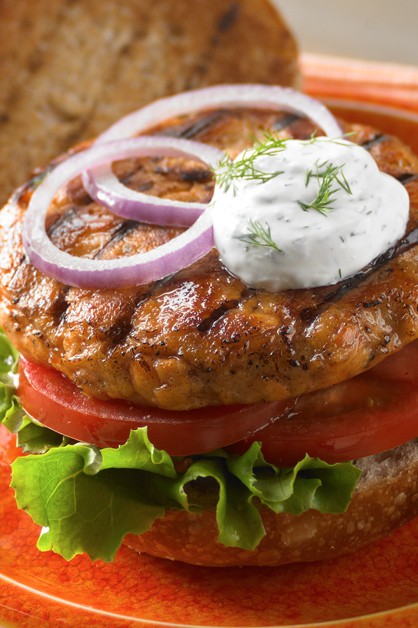 Salmon Burgers3 770x628 4712