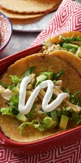 Salsa Verde Chichen Tacos 770x628 6424