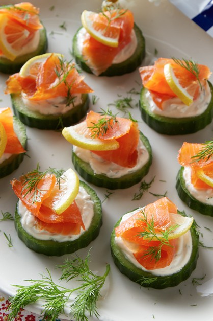 Smoked Salmon Canapes 770x628 8689