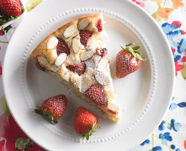 Strawberry Almond Cake slider image 1