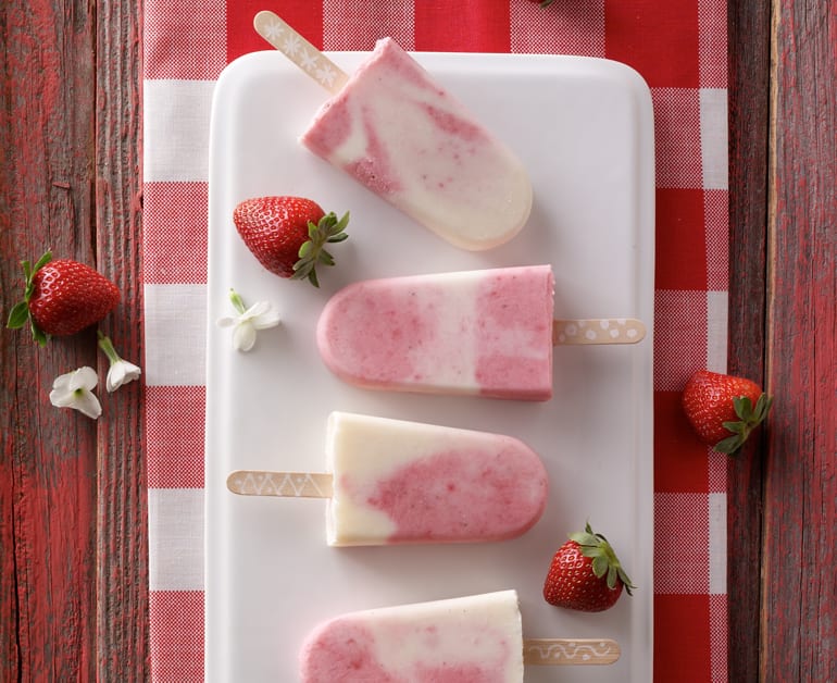 View recommended Strawberry Swirl Pops recipe