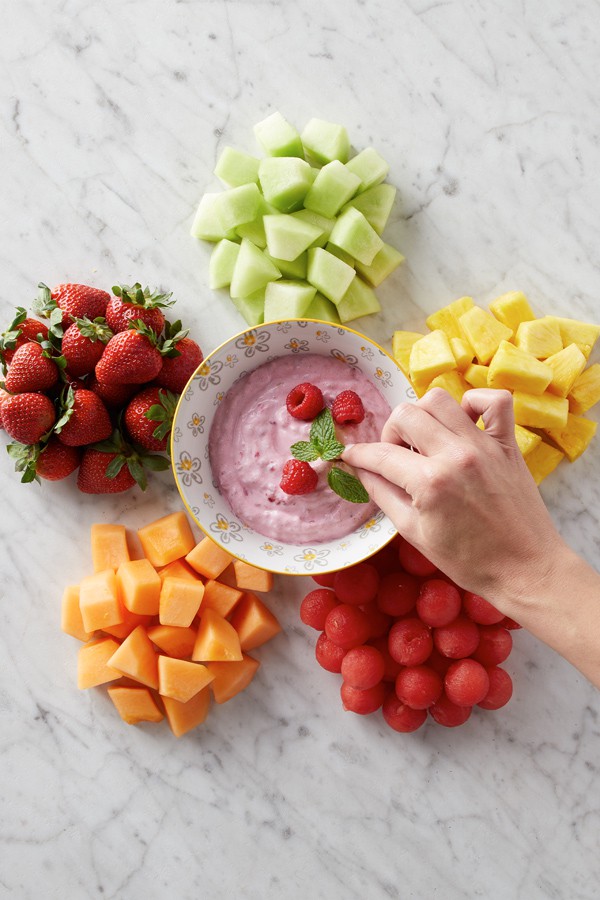 Creamy Raspberry Fruit Dip