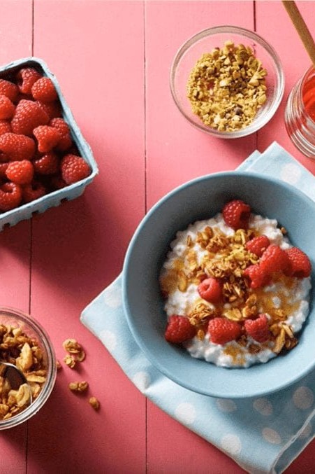 Raspberry Granola Breakfast Bowl Video