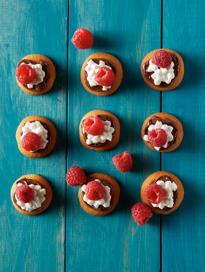 Raspberry Hazelnut Snack Bites slider image 2